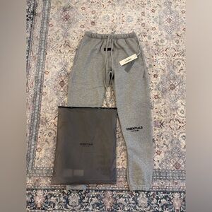 Dark Oatmeal Essentials Pants